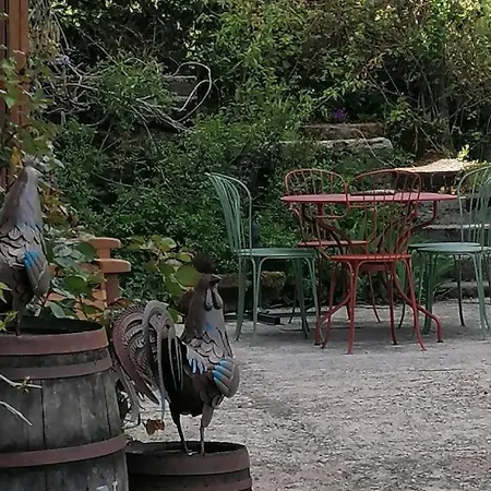 Tatil Evi Maison De Caractere Renovee Avec Jardin Clos, Cheminee, Et Animaux Acceptes A - Fr-1-742-322 Anglards-de-Salers