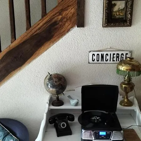 Tatil Evi Maison De Caractere Renovee Avec Jardin Clos, Cheminee, Et Animaux Acceptes A - Fr-1-742-322