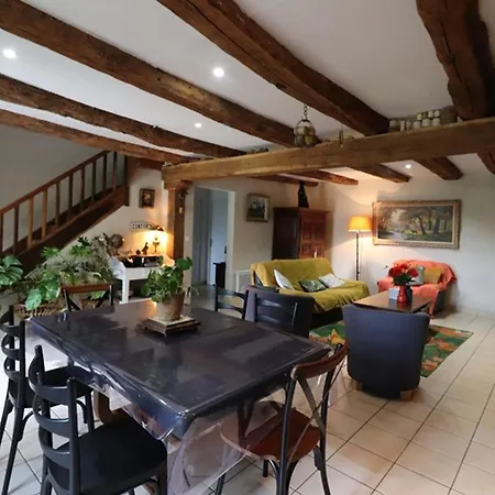 Tatil Evi Maison De Caractere Renovee Avec Jardin Clos, Cheminee, Et Animaux Acceptes A - Fr-1-742-322 *